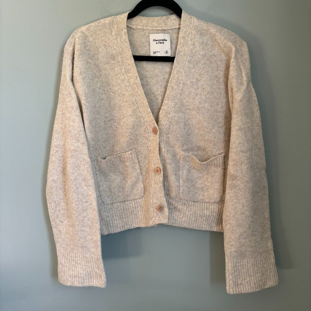 Abercrombie Cropped Boxy Cardigan Sweater